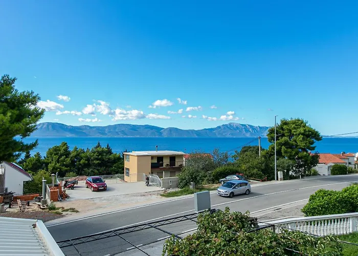 With Parking Space Gradac, Makarska - 5198 Gradac (Split-Dalmatia)
