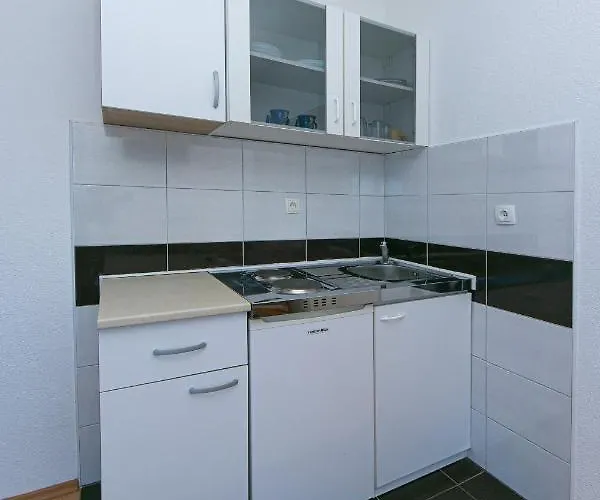 Apartamento With Parking Space Gradac, Makarska - 5198