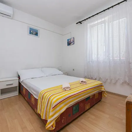 With A Parking Space Gradac, Makarska - 5198 Apartment