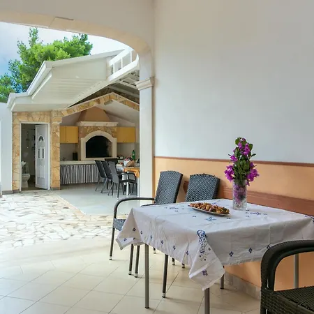 With Parking Space Gradac, Makarska - 5198 דירה